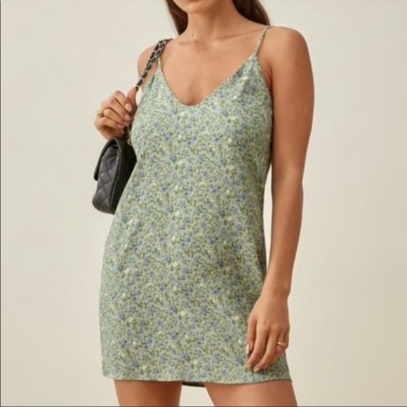 Reformation dress in sprite print - Picture 2 of 2